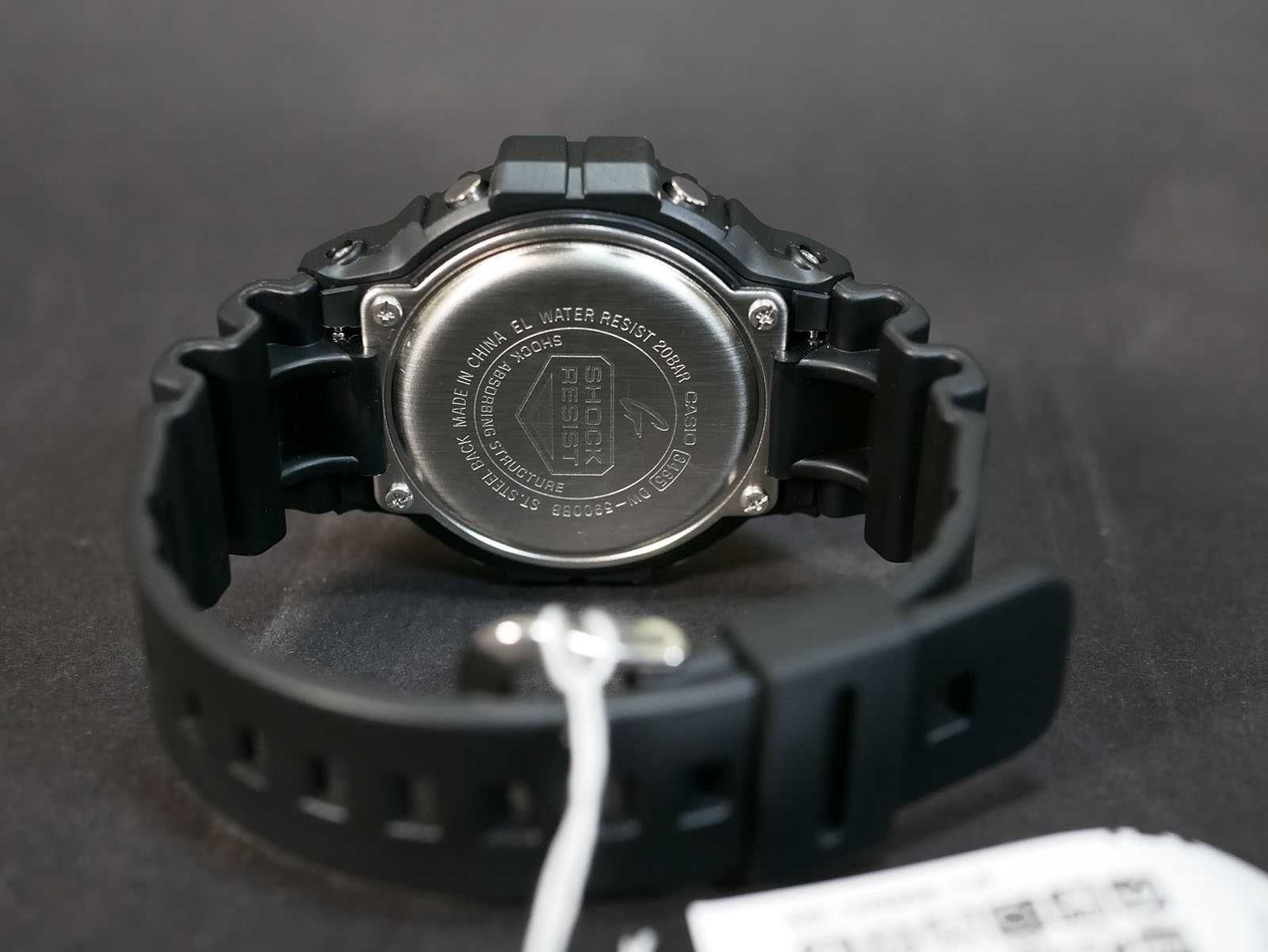 Часы Casio DW-5900BB-1 classic digital