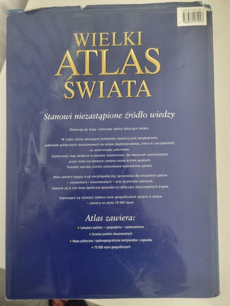 Sprzedam wielki  atlas świata