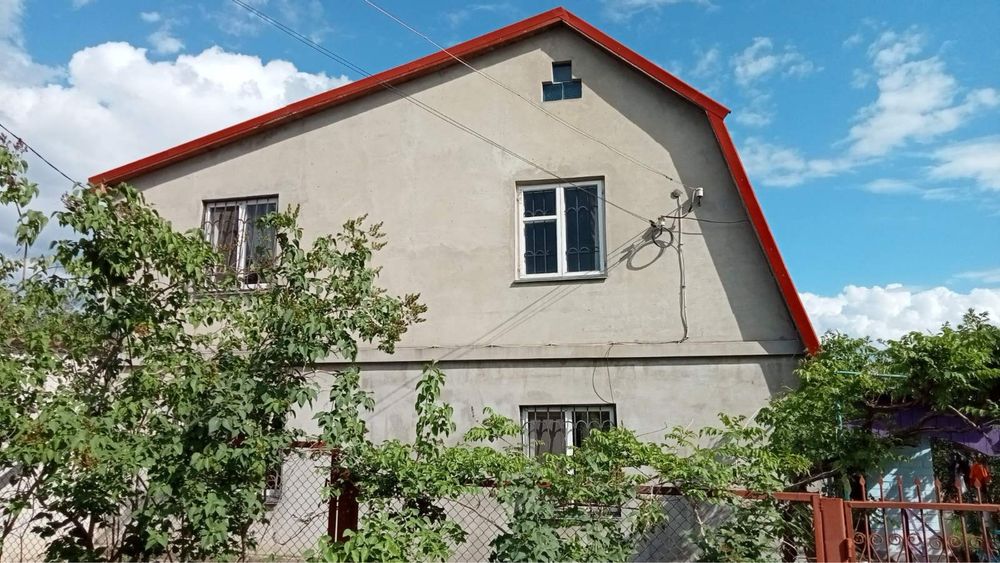 Частный дом.Николаевская область,г.Николаев,с.Пересадовка,СВТ Фарада