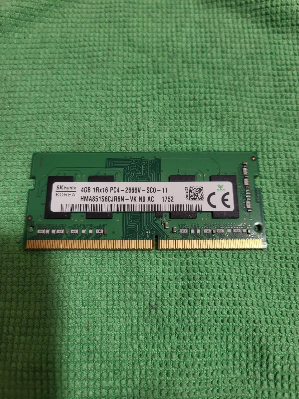 Оперативная пам'ять RAM DDR4 2666 4Gb