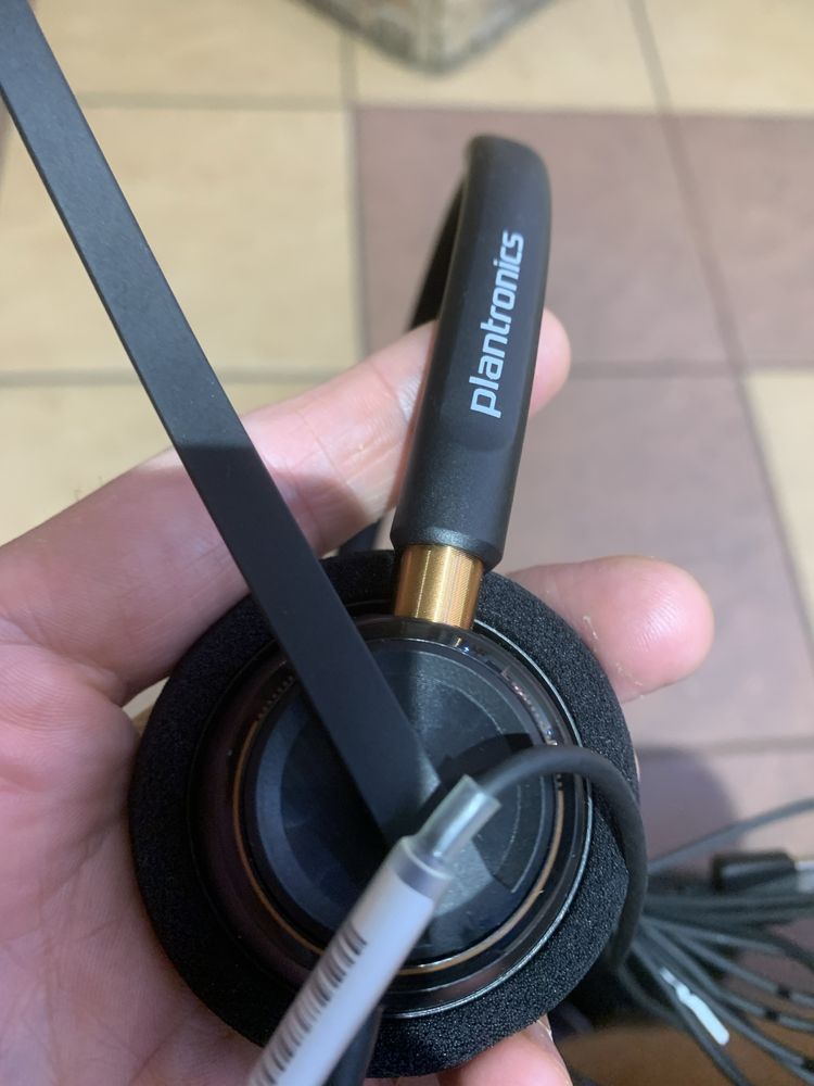 Kamerka internetowa Lenovo 300 FHD Webcam plus sluchawki Encorepro 525