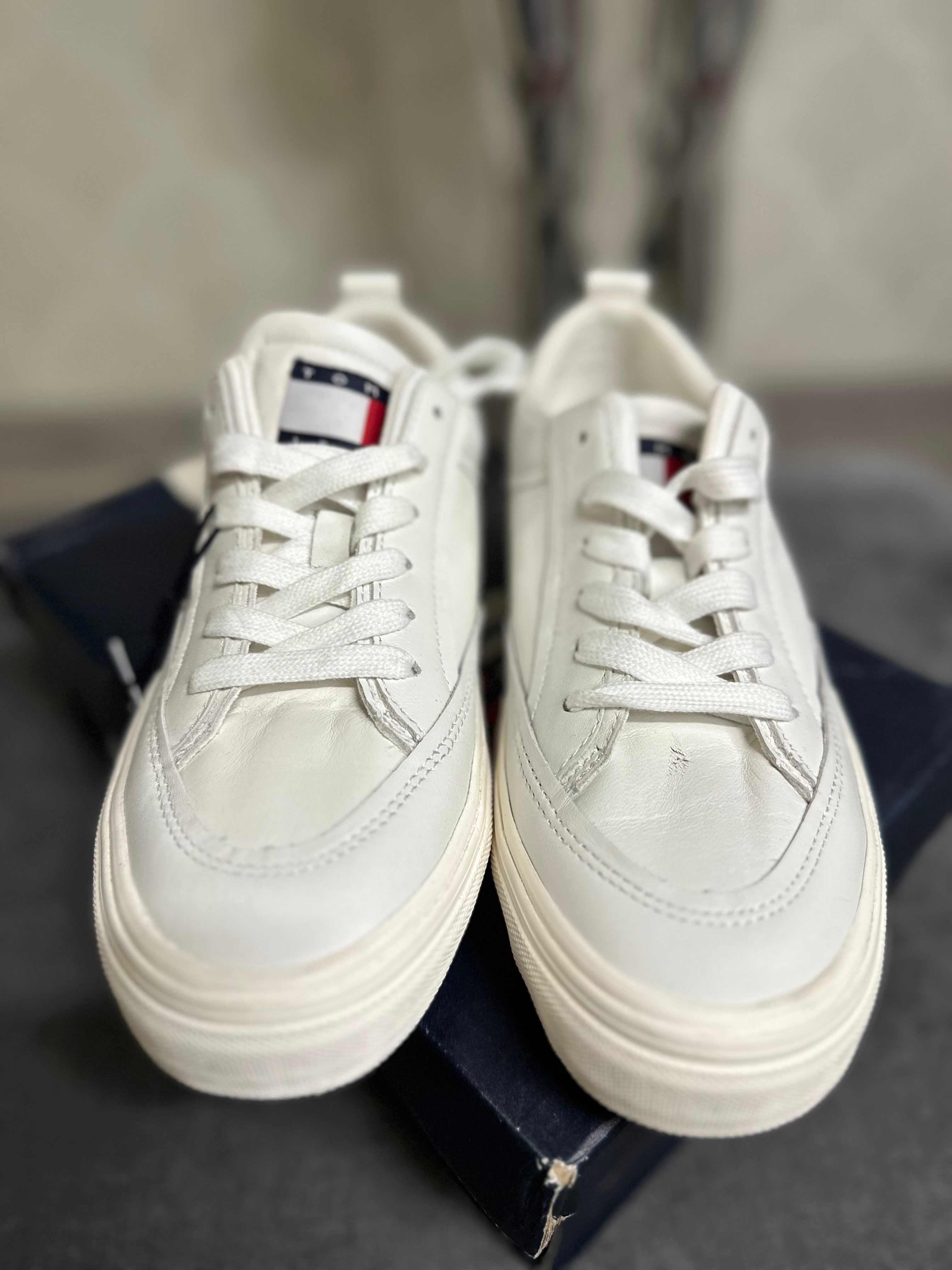 Buty Tenisówki Tommy Jeans Damskie rozmiar. 41