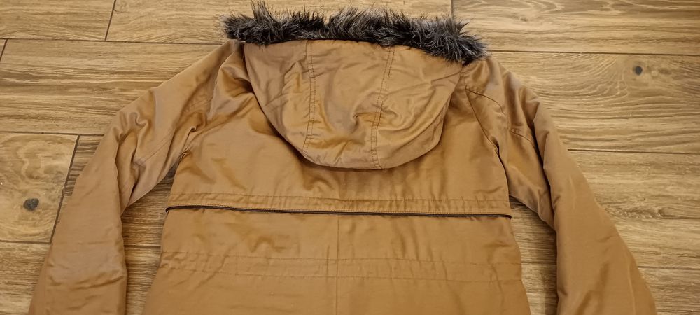 Kurtka zimowa parka camel bez Primark 38 40 mis