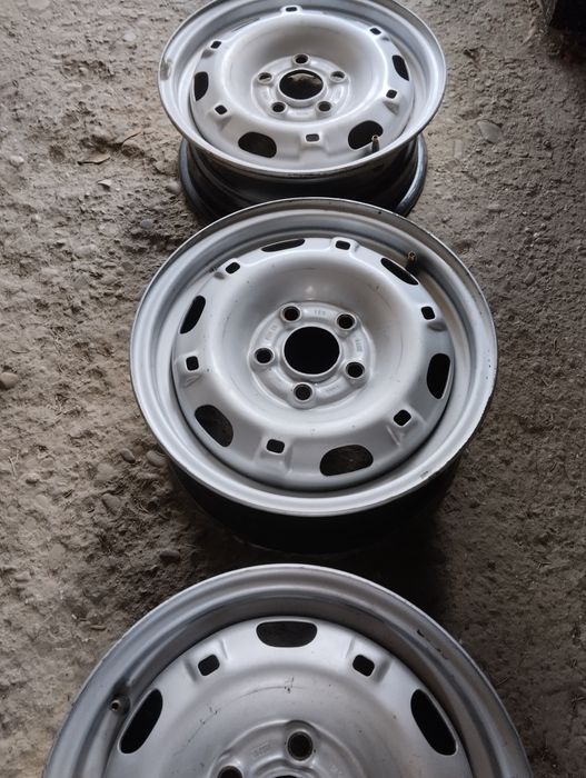 Felgi stalowe jak nowe skoda fiat