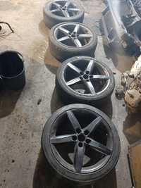 Jantes audi a4 b8 s line originais
Pn 8k0.601.025d
18 5x112