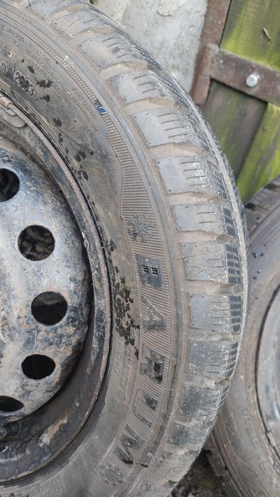 Резина зимння р14