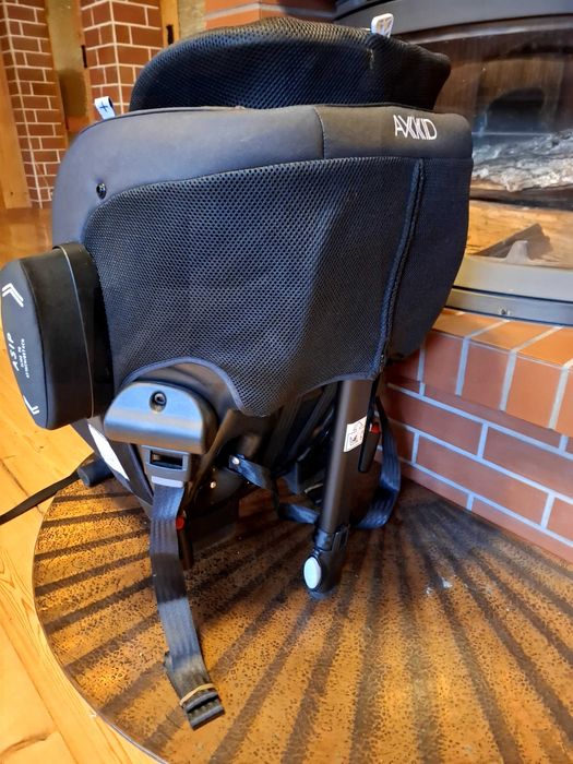 Axkid minikid 2.0 - bardzo dobry stan - fotelik 1 z 2