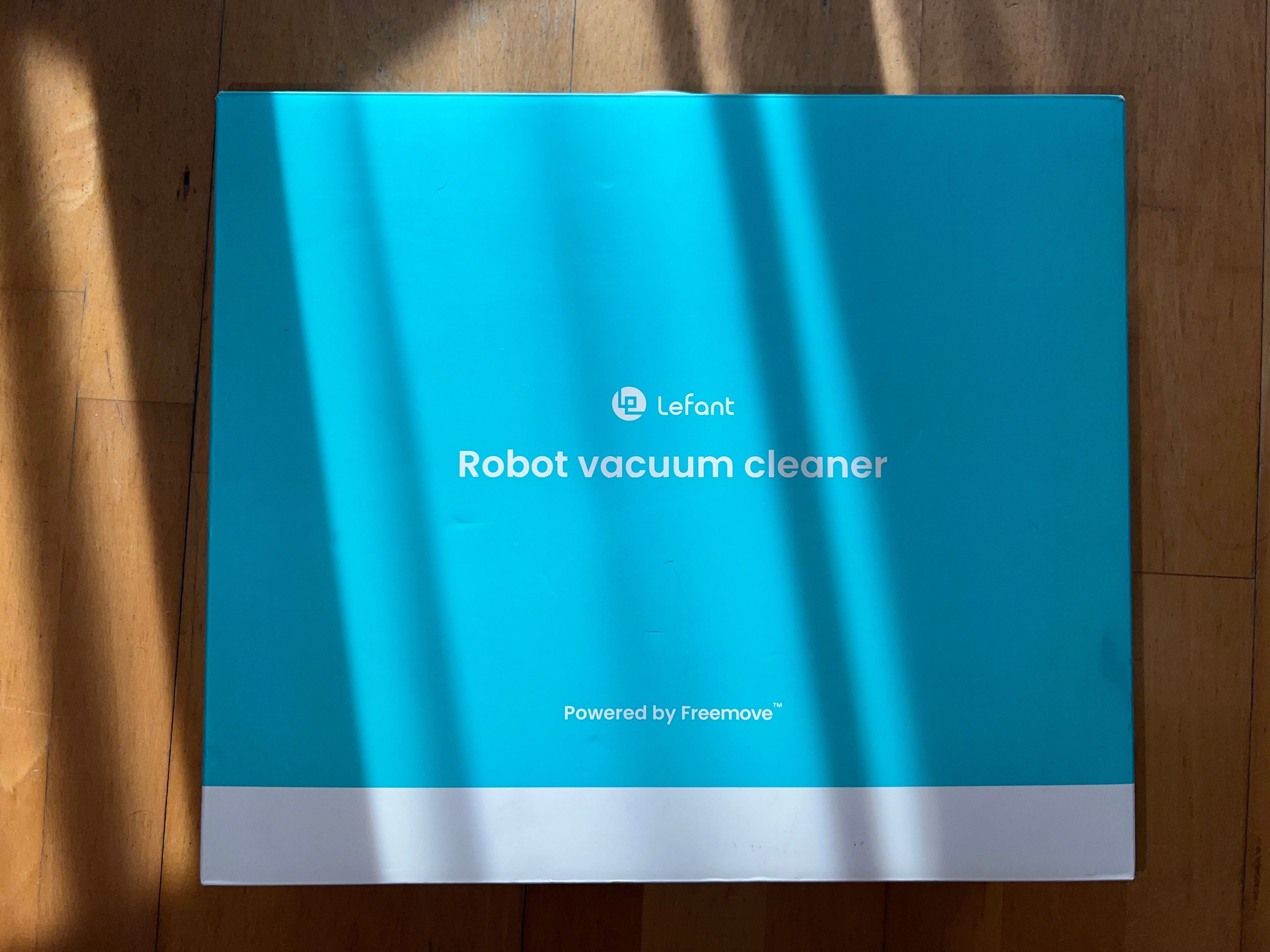 Robot vacuum cleaner LeFant