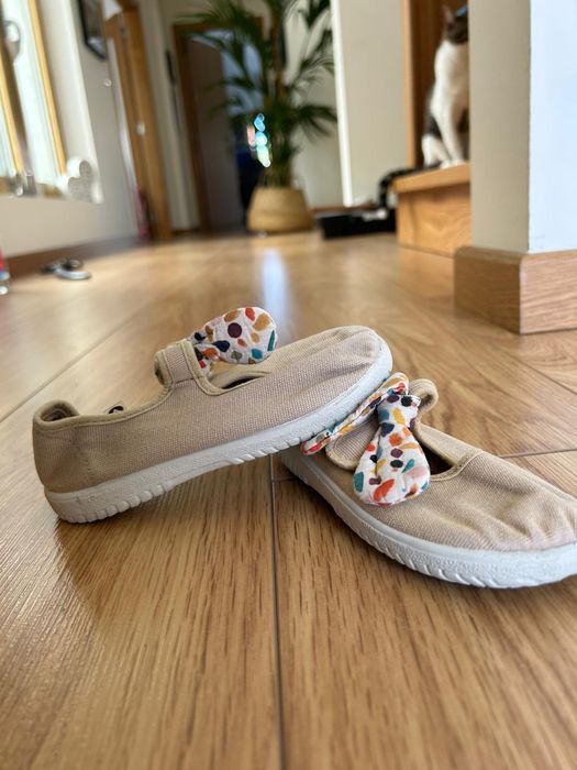 Sapatos Vitoria 27 em bom estado