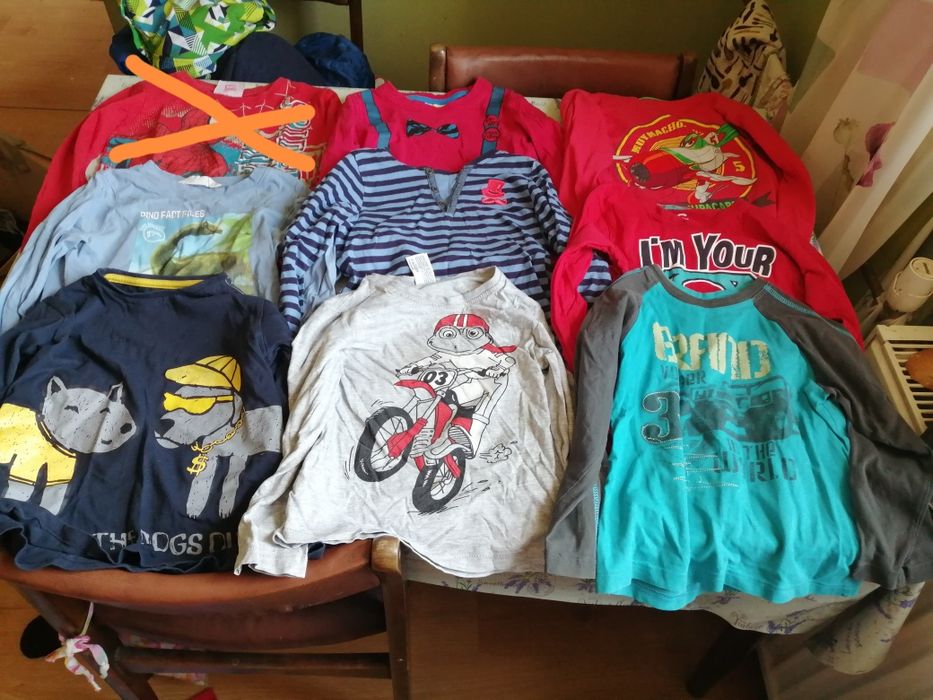 Bluzka bluzki długi rękaw chłopięce 5 - 6  lata rozmiar 110 - 116