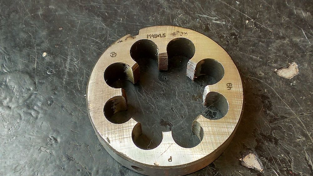 Лерка-плашка,метчик М48,G5/8,G1,КР12-2.54,R2-0019,К1/4,R1/8 СССР