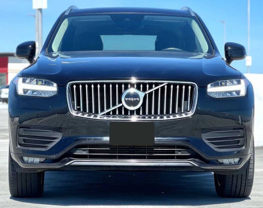 Volvo XC90 T6      2020