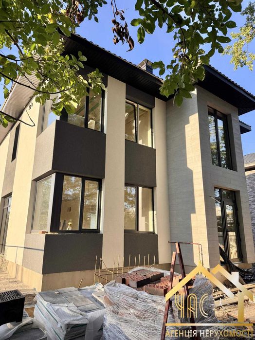 БЕЗ КОМІСІЇ! Продаж стильного будинку з оздобленням! Є ГАЗ!