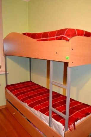 ХОСТЕЛ В НЕБОСКРЕБЕ НА 36 ЭТАЖЕ. М. Осокорки .Без комиссии. Общежитие