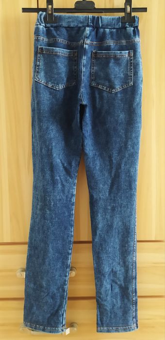 Spodnie typu legginsy