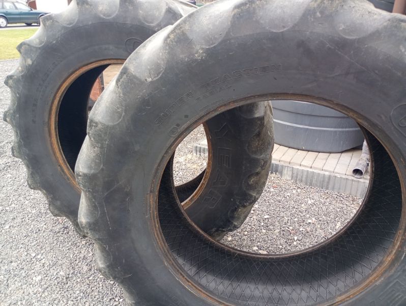 Good Year Opony 18.4 r 38,460/85/38