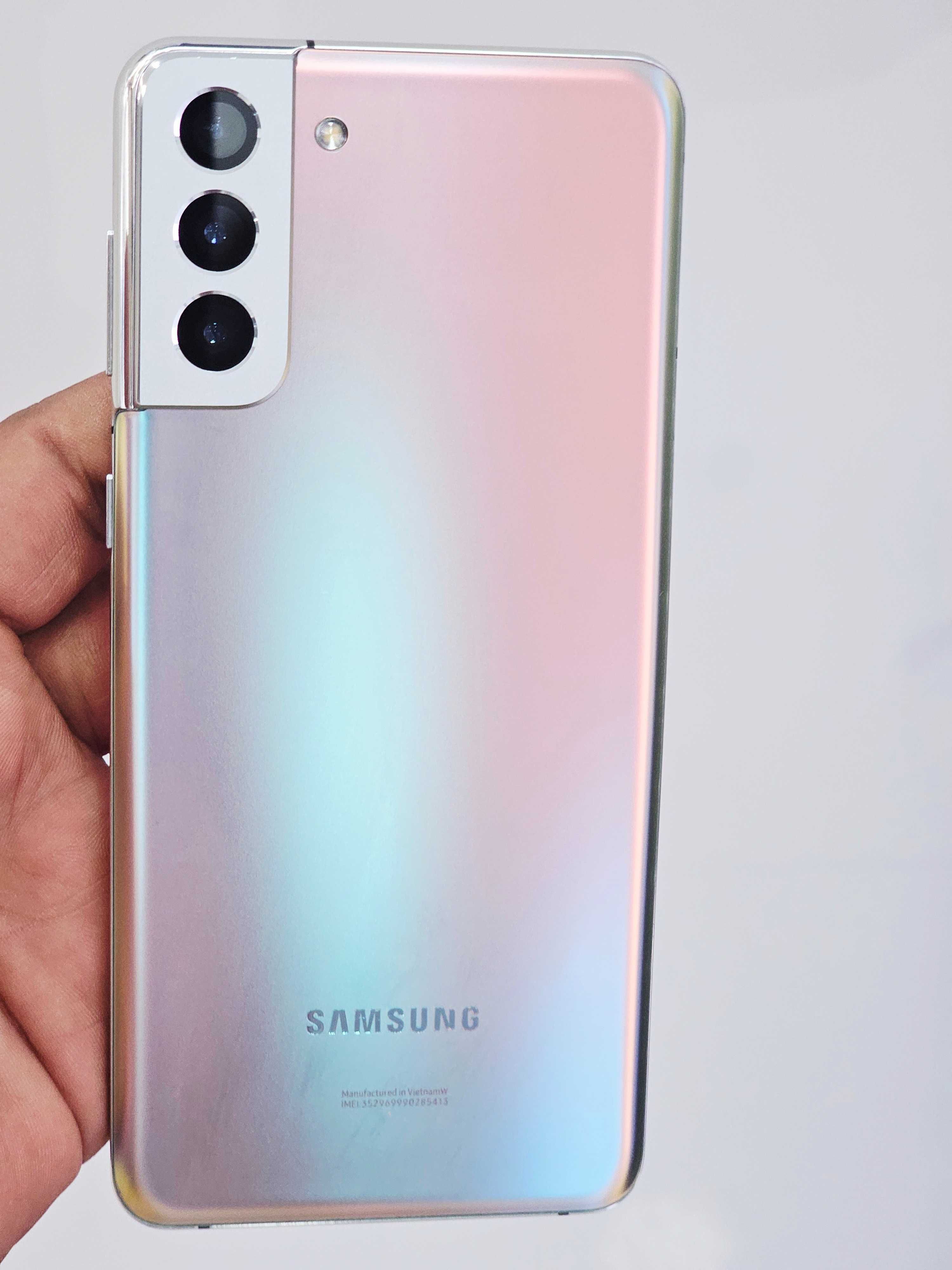 Samsung Galaxy S21 Plus 5G-8/128 GB desbloqueado- condição é novo
