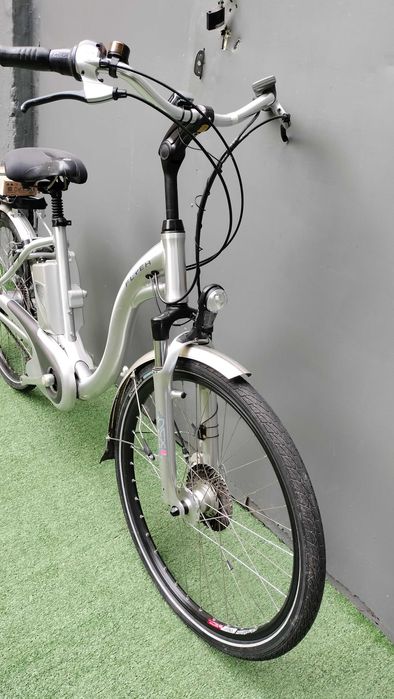 Rower elektryczny FLYER rama 45cm silnik Panasonic koło 26 "