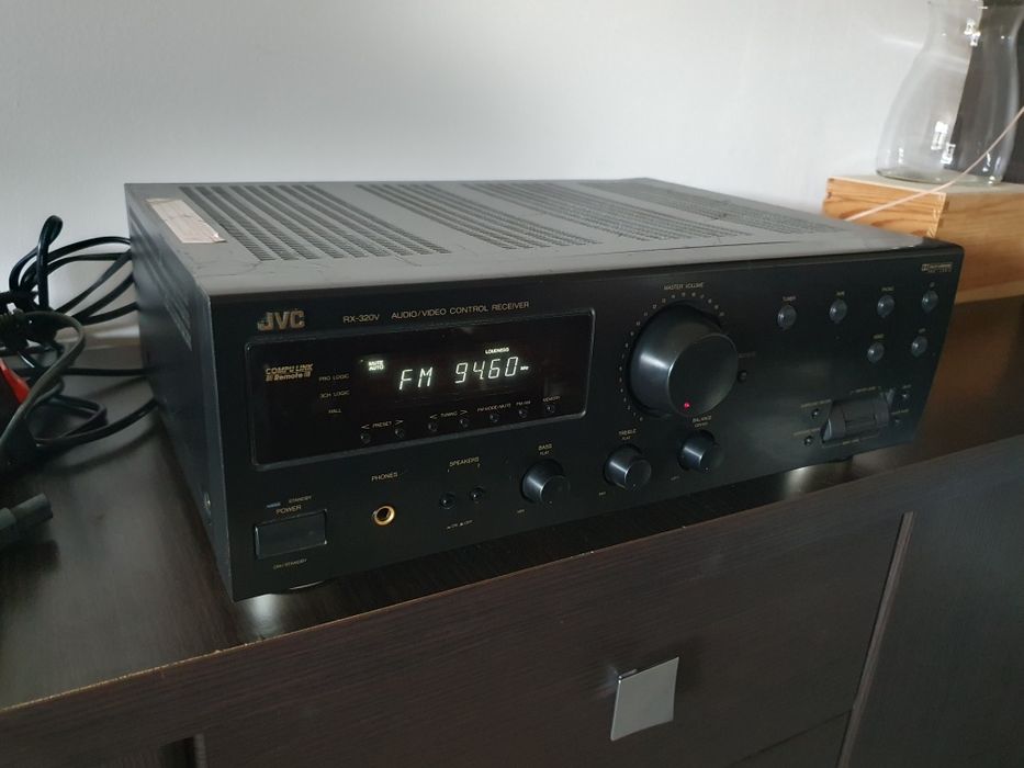Amplituner JVC RX-320 VBK