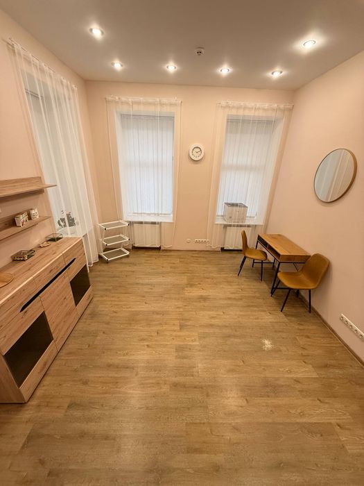 Кабінет для психолога,косметолога,масаж,тату майстер,логопед,лікар,тд.