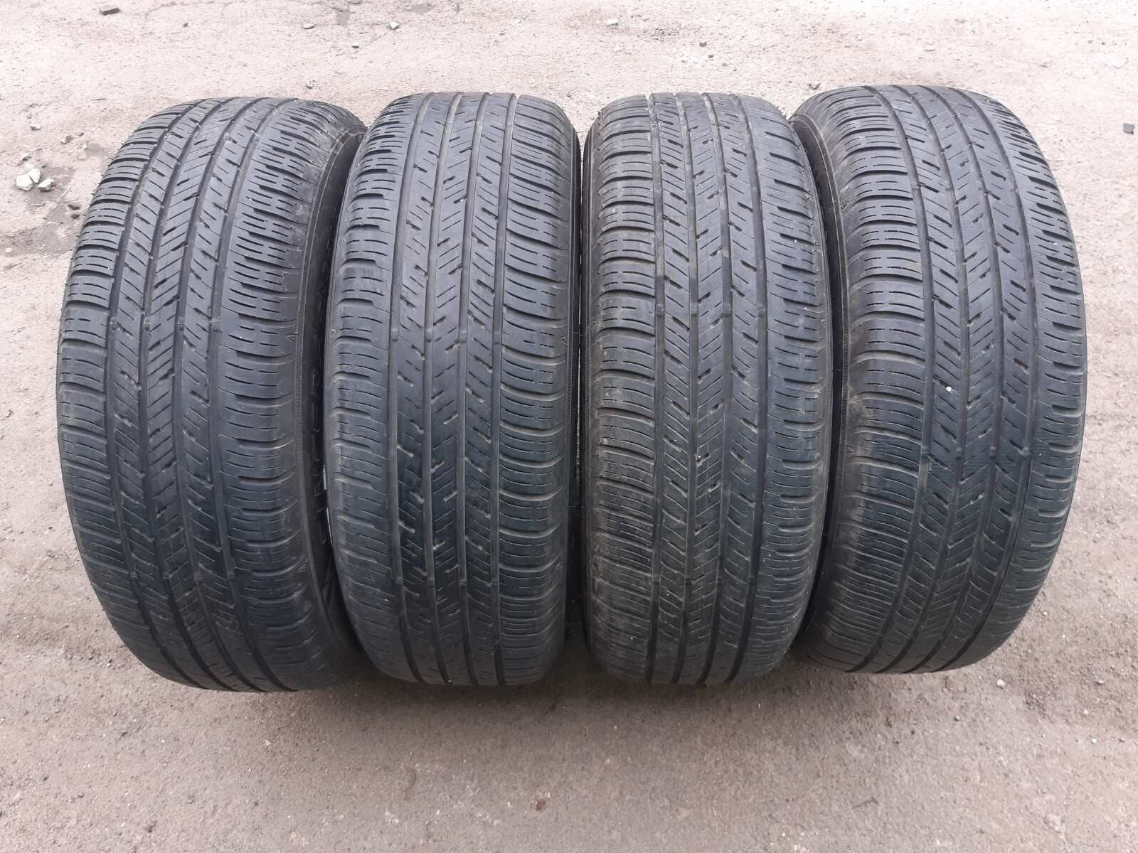 Шини Falken 215/60R17