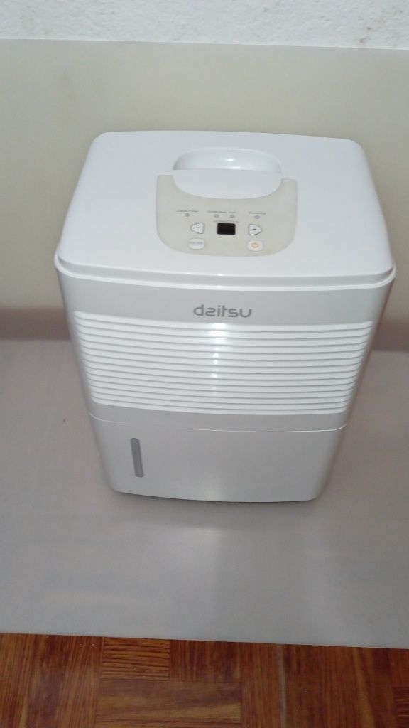 Desumidificador Portátil Daitsu