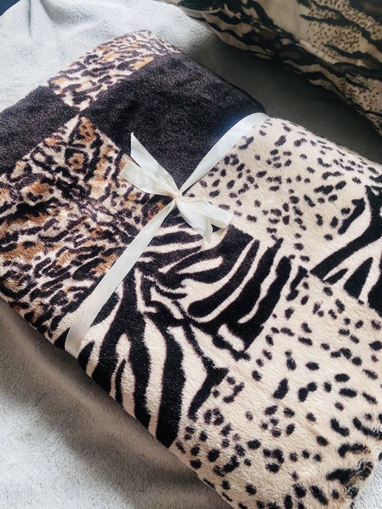 poduszka plus poszewka 60/60 cm zwierzecy wzór zebra