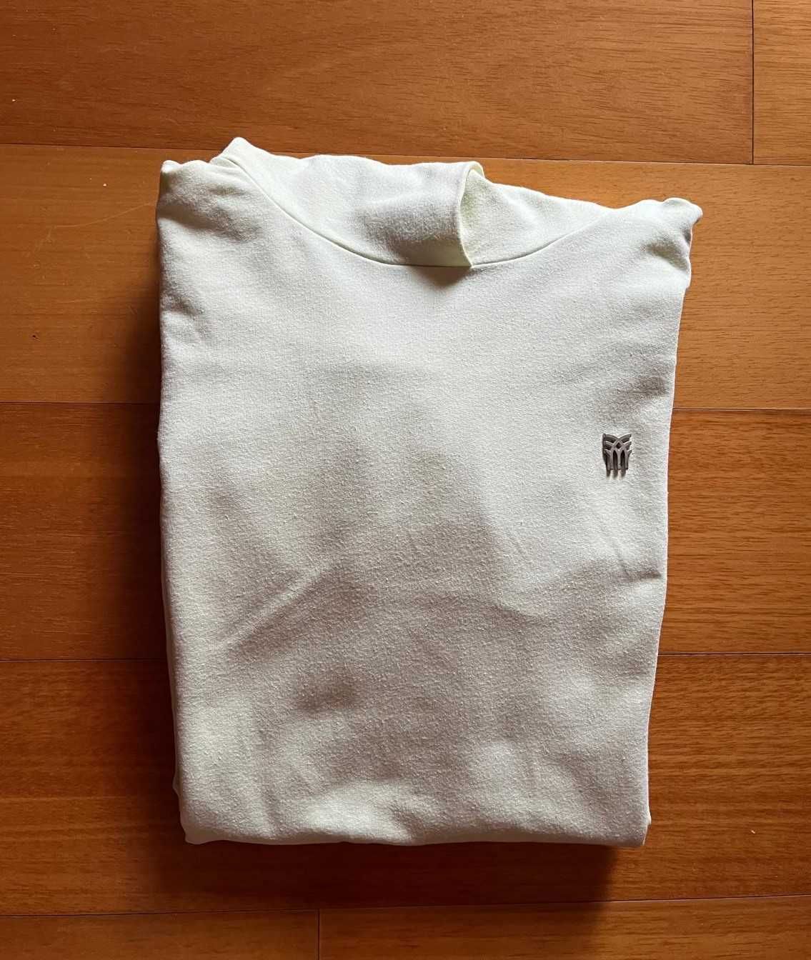 Camisola com capuz de senhora