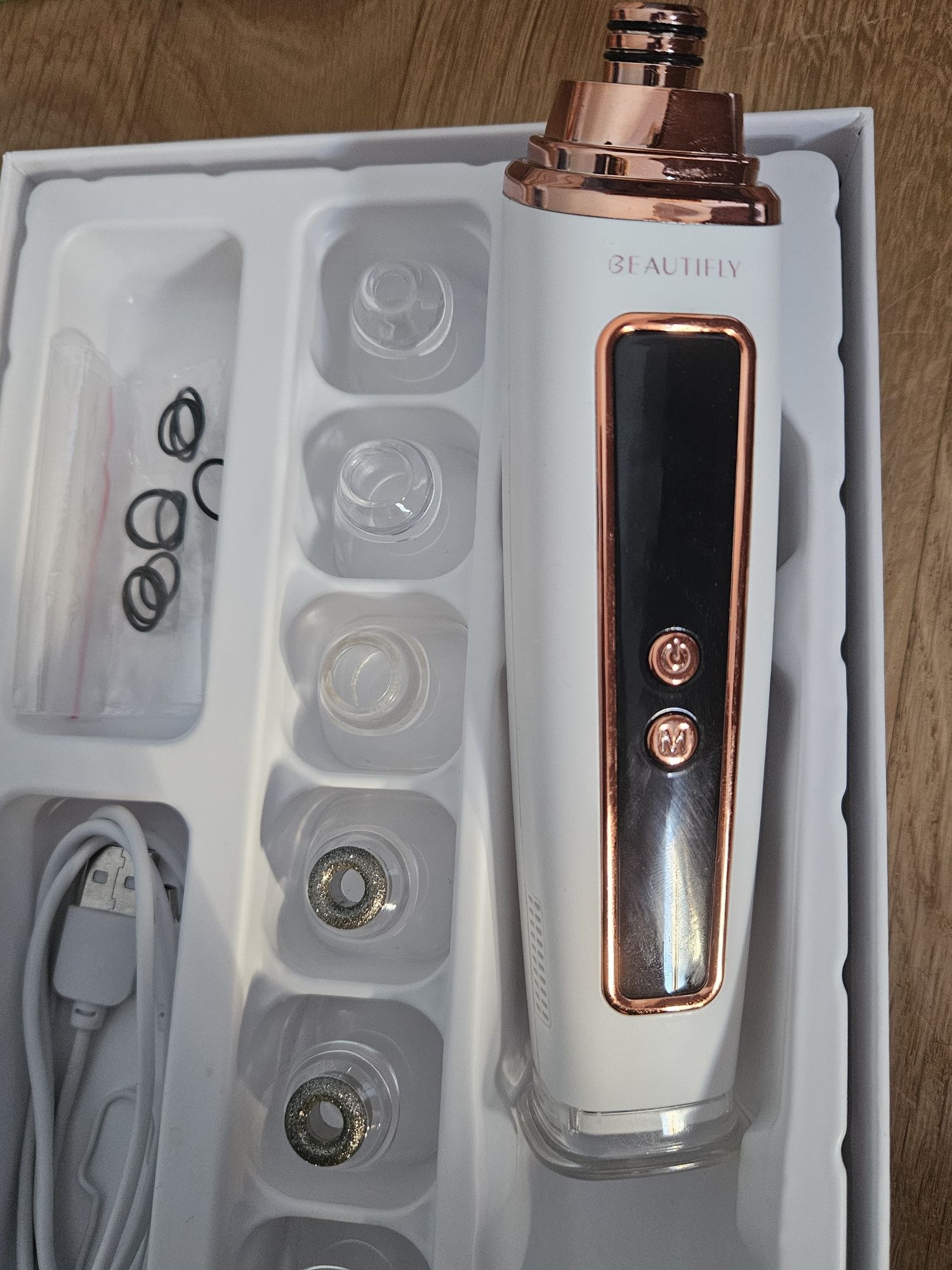 Urządzenie beautifly b-derma ice Pro