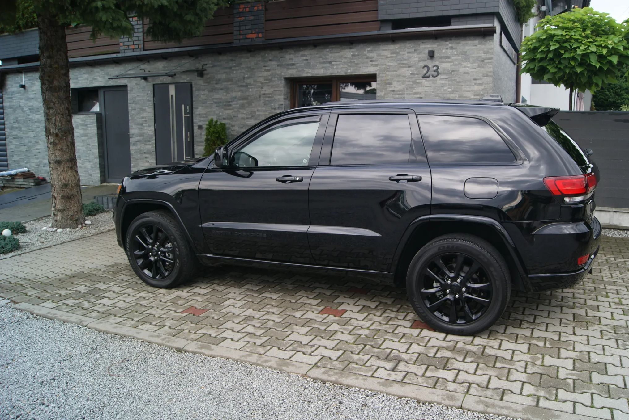 Jeep Grand Cherokee Tylko 37 Tyś km Laredo Stan perfekt Import USA Zar. W Kraju.