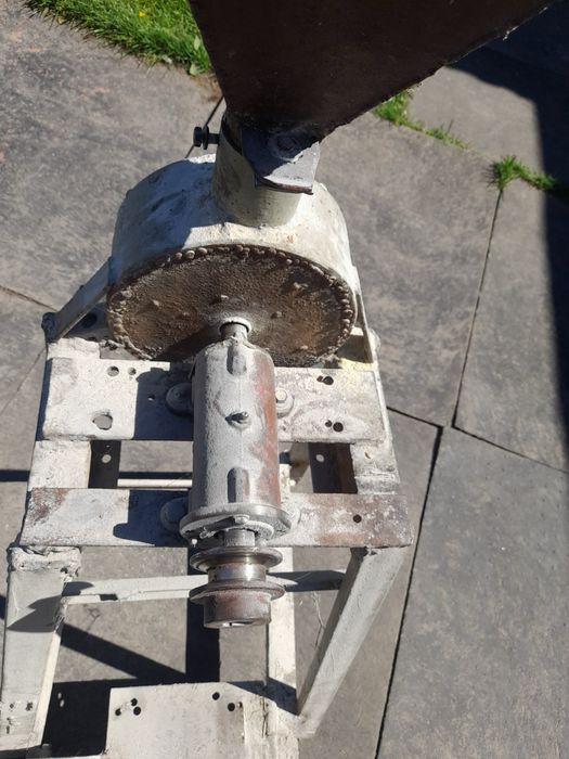 Млин саморобний млин