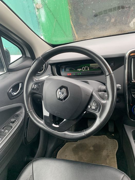 Renault Zoe 42 kw. 2019 рік