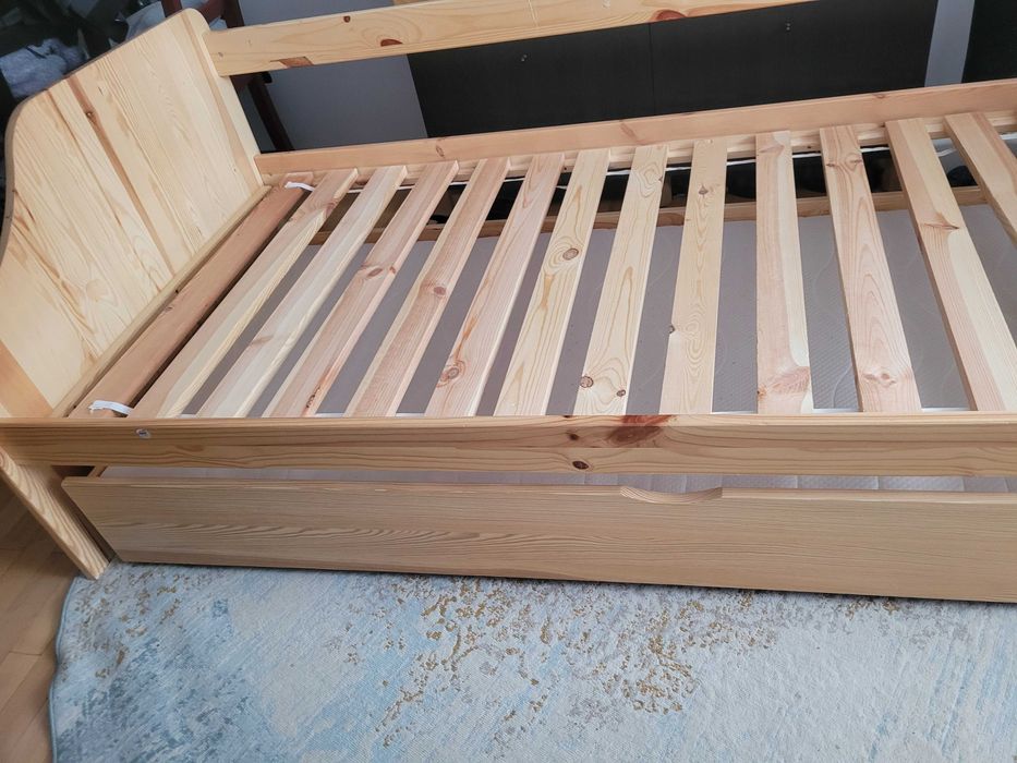 Łóżko podwójne 90x200 z wysuwanym dolnym spaniem 80x190