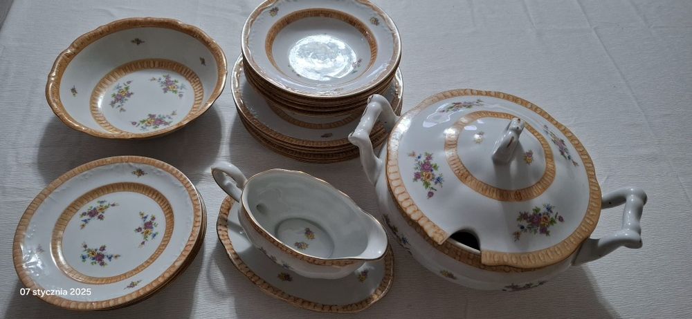 Zestaw porcelanowy obiadowy