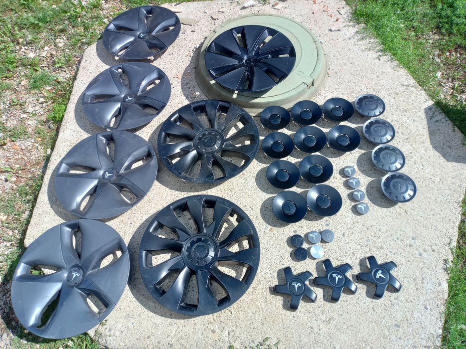 Ковпаки дисків Tesla