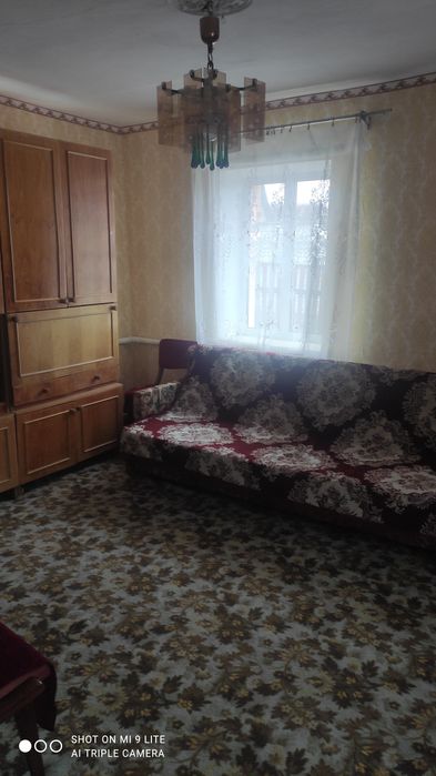 Будинок, в центрі міста Козятин.