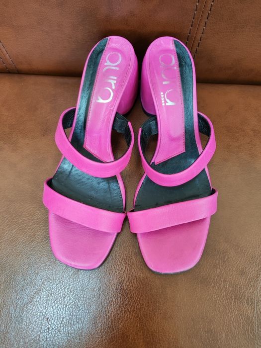 Босоніжки / шльопанці / сабо AURA