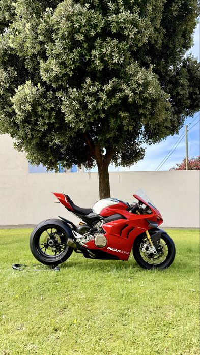 Ducati panigale v4r