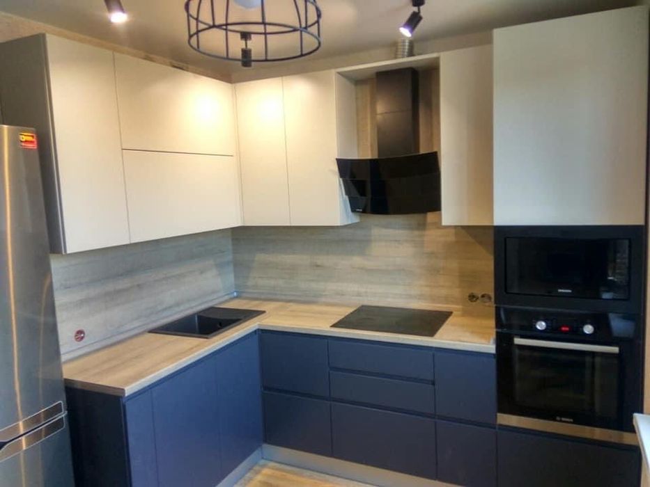 КУХНІ під замовлення РОЗСТРоЧКА.Шкафы купе, детские, прихожие