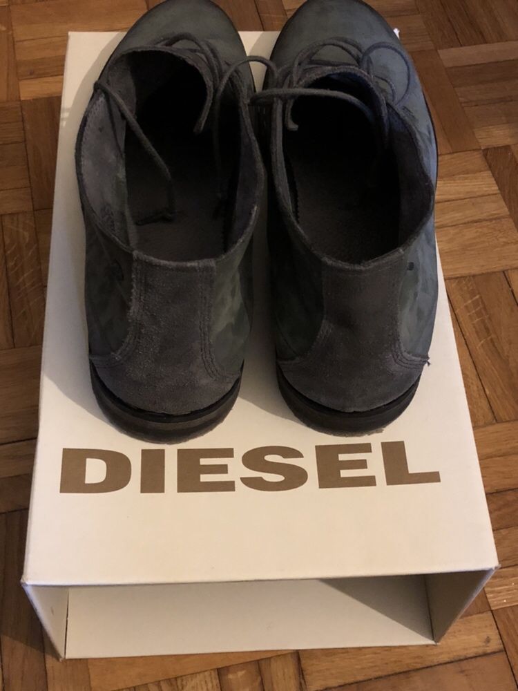 Botas Diesel.