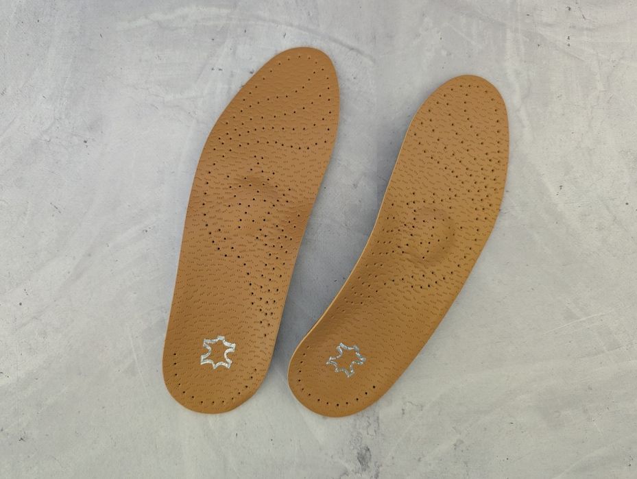 Устілки ортопедичні шкіряні з супінатором/ стельки 40,42,44,46