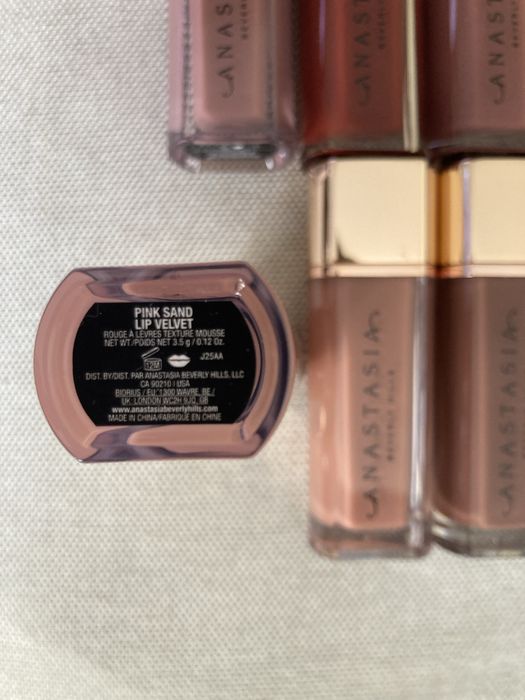 Anastasia Beverly Hills Lip Velvet