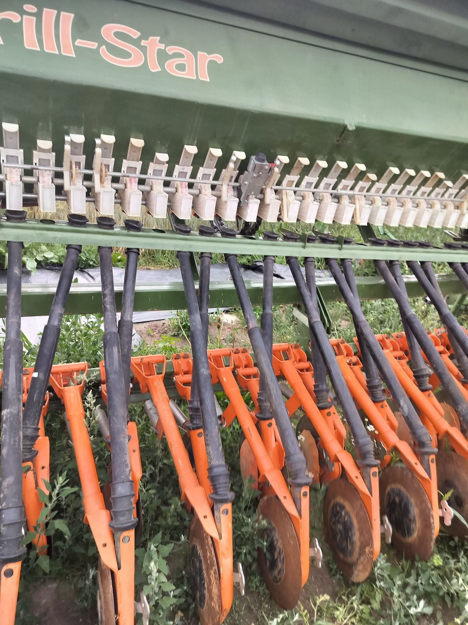 Siewnik amazone d8 d9 ad 302 talerzowy stopkowy