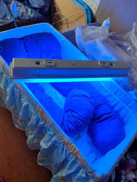 Продам лампу от желтушки