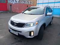 Kia Sorento 2014 року 2,4 л./бензин