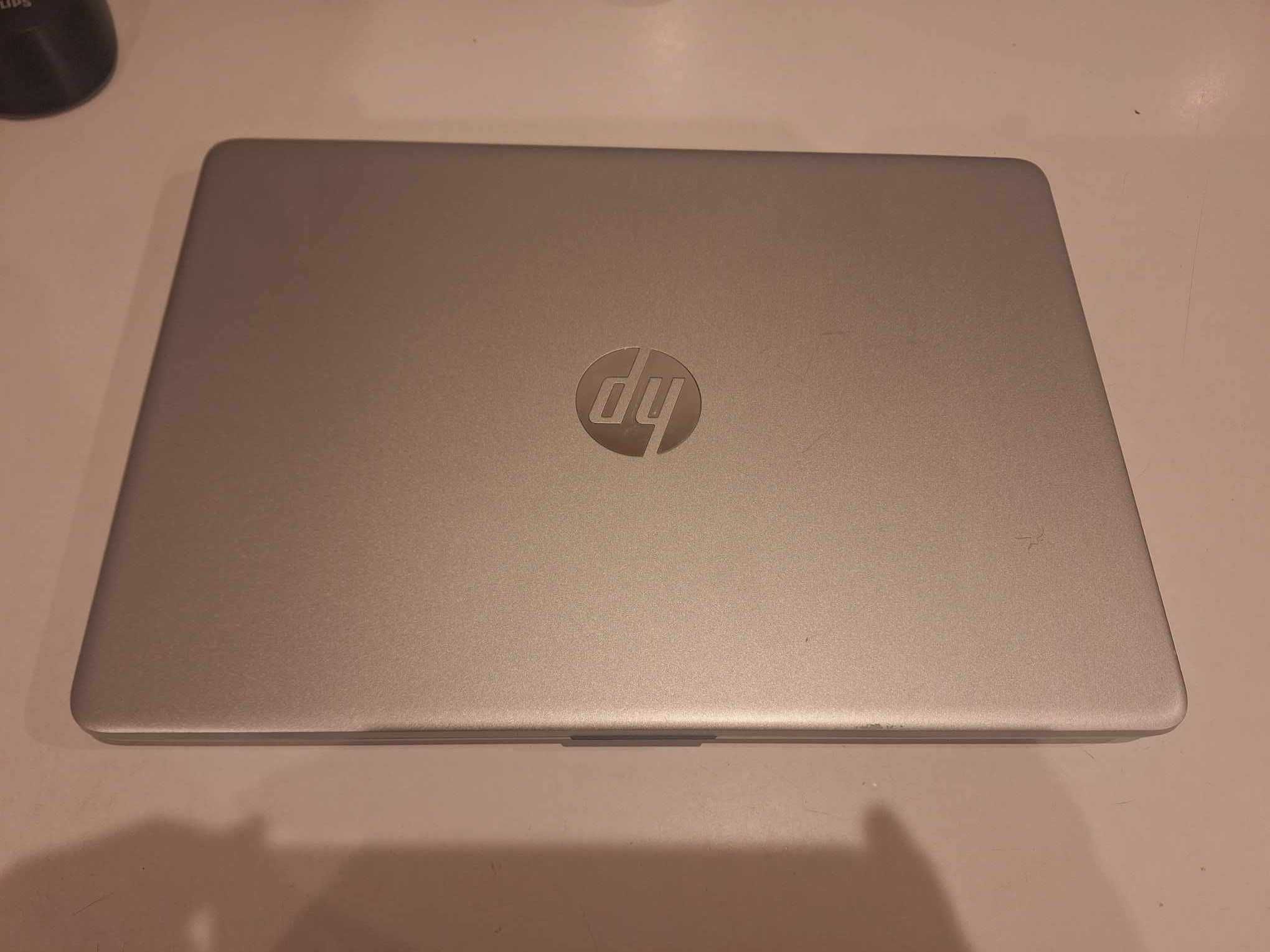 Laptop HP 14-s, Ryzen 5, 8GB, SSD 256GB, Full HD