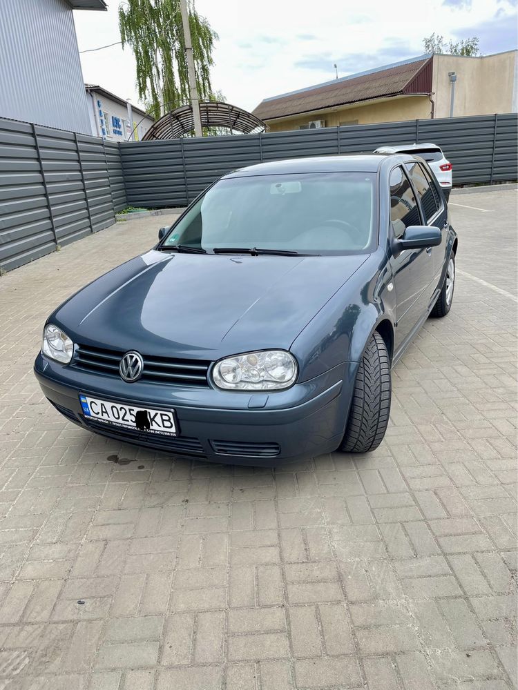 Volkswagen Golf 4