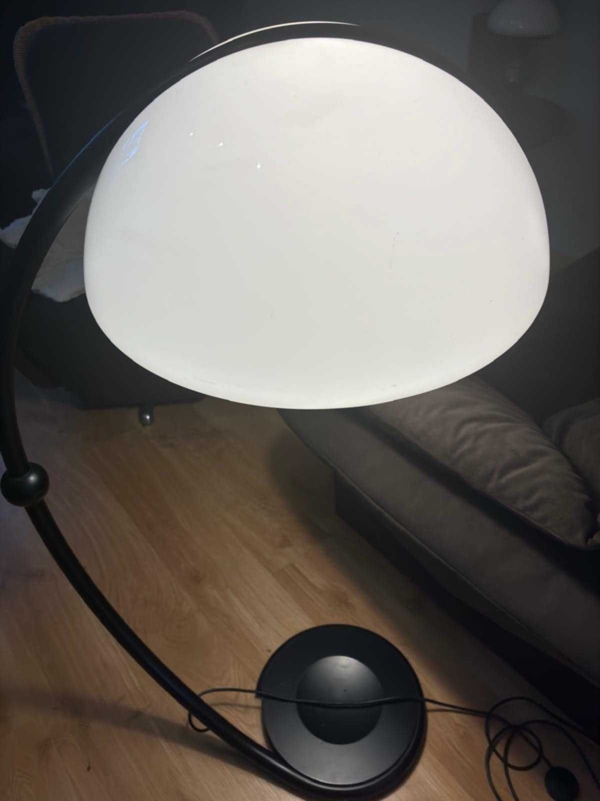 Duża lampa stojąca włoska / Elio Martinelli