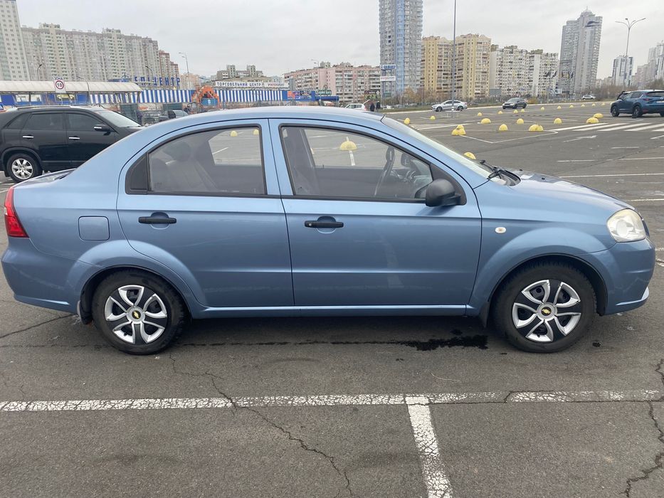 Продам машину Cevrolet aveo