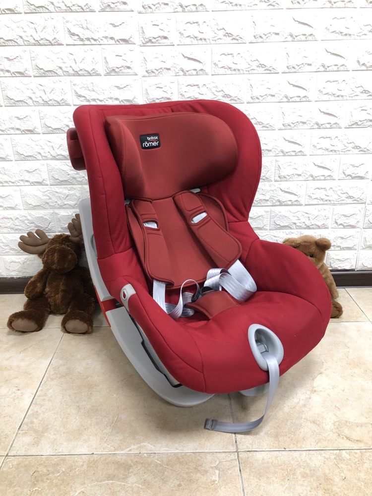 Дитяче Автокрісло Britax Römer KING 2 Група 1 (9-18 кг)